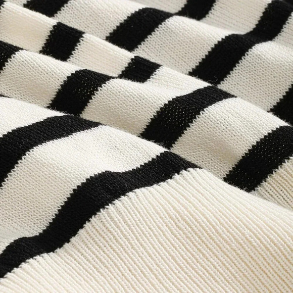 Black and White Casual Women's Striped Pattern Knit Top - Picture 6 of 8